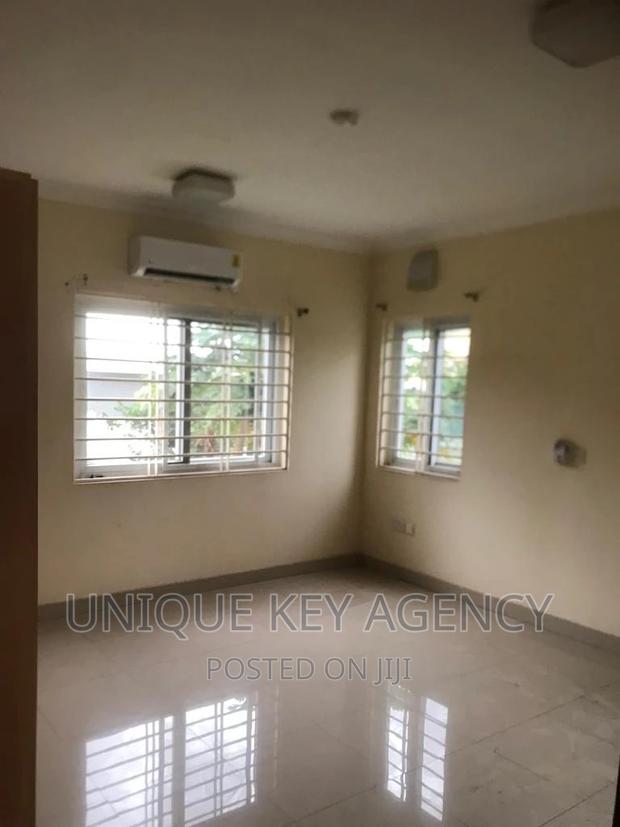 2bdrm Townhouse / Terrace in Unique Key Agency, Tesano for rent · Photo 6