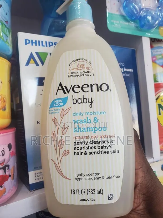 Aveeno Wash and Shampoo · Photo 1