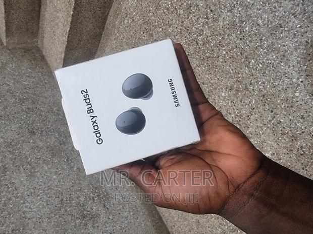 Galaxy Buds2 · Photo 4