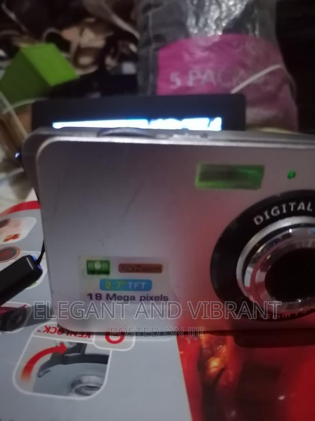 UK Used Unbranded Camera, 18mp · Photo 4