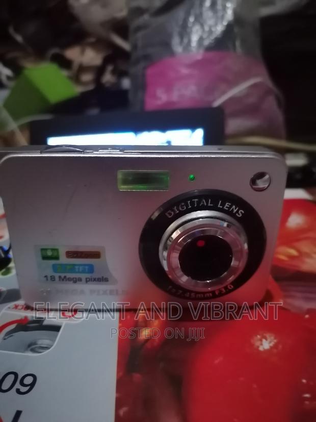UK Used Unbranded Camera, 18mp · Photo 1