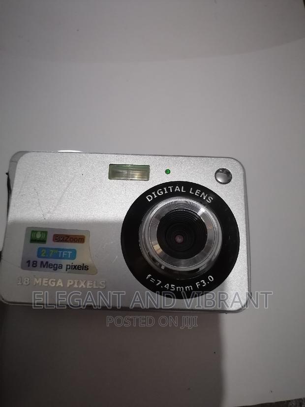 UK Used Unbranded Camera, 18mp · Photo 5