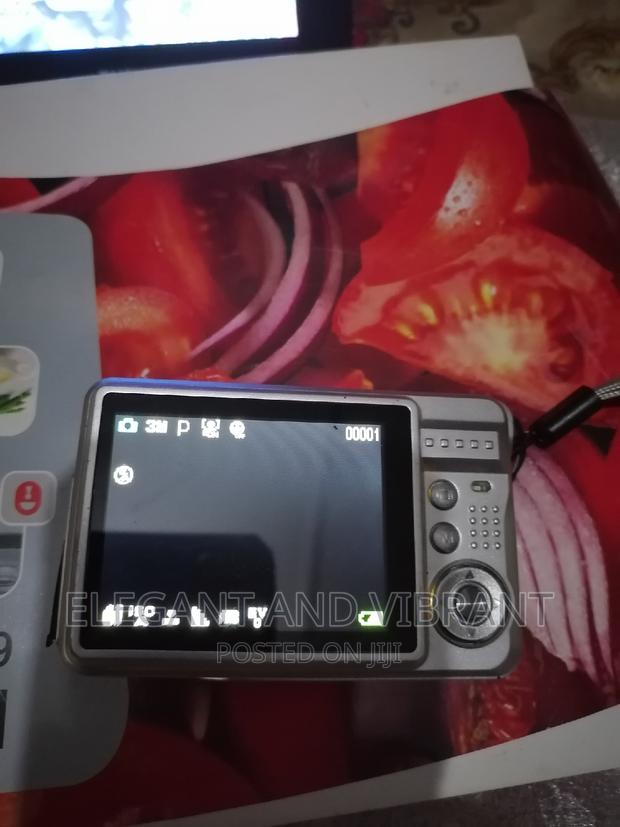 UK Used Unbranded Camera, 18mp · Photo 7