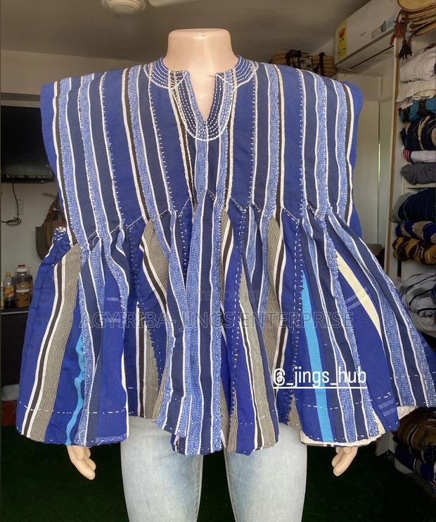 Men’S Smocks · Photo 1