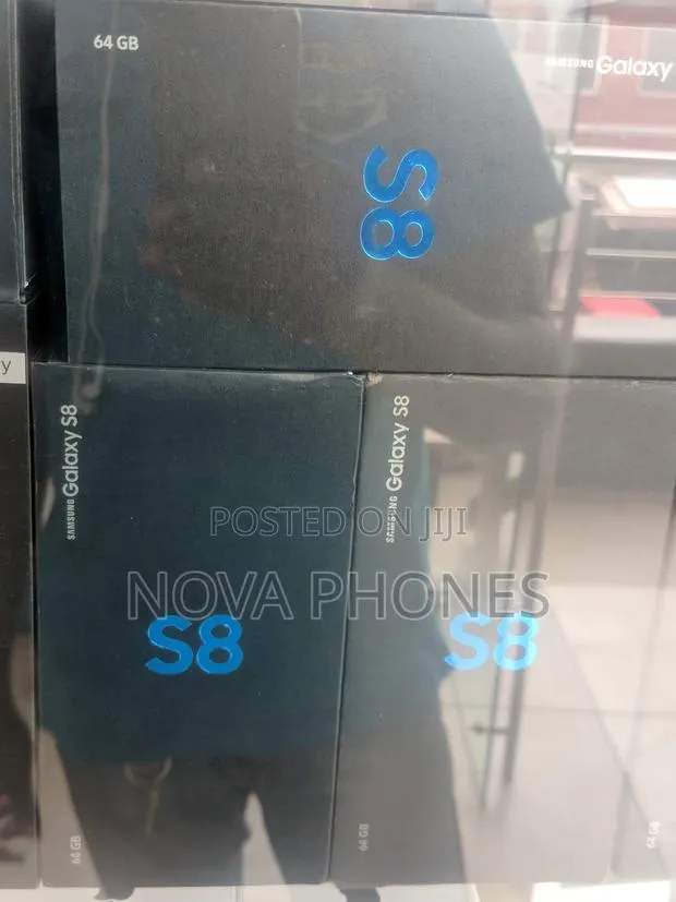 New Samsung Galaxy S8 64 GB Black · Photo 1