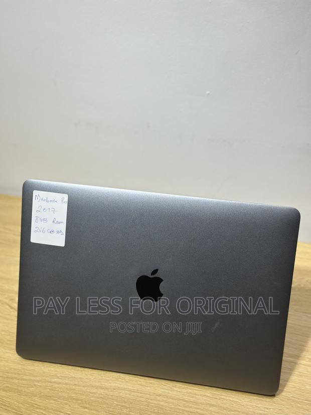 Laptop Apple MacBook Pro 8GB Intel Core i5 SSD 256GB · Photo 4