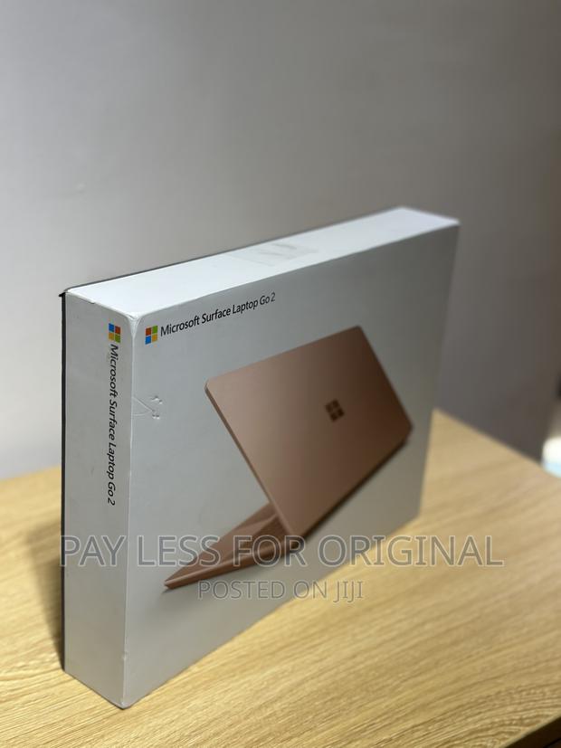 Laptop Microsoft Surface Go 2 8GB Intel Core I5 SSD 128GB · Photo 1