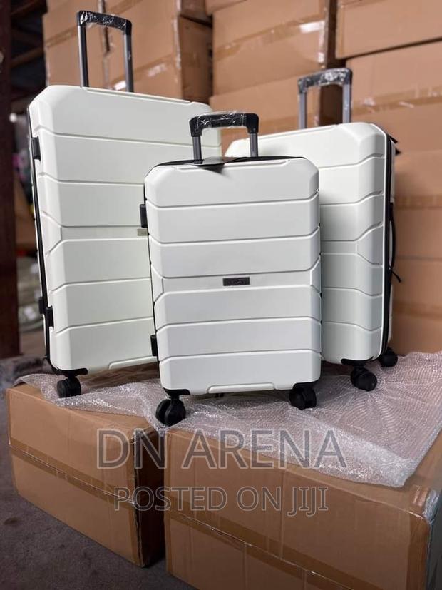 3 in 1pack Anti-Crack Luggage · Photo 2