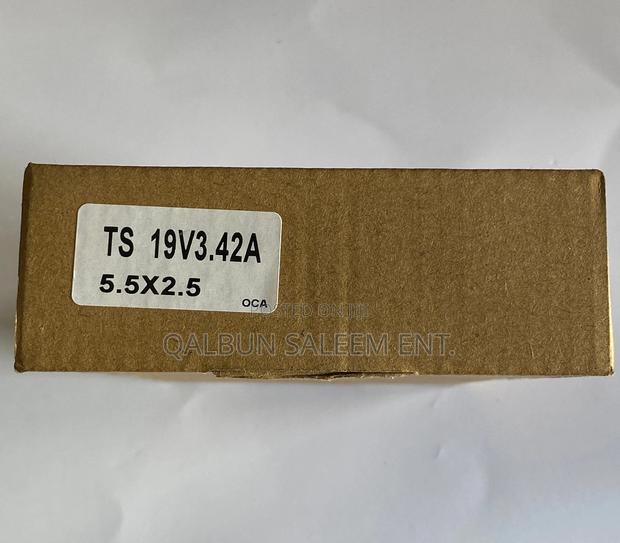 Original Toshiba Laptop Adapter 19V 3.42A 65W · Photo 4