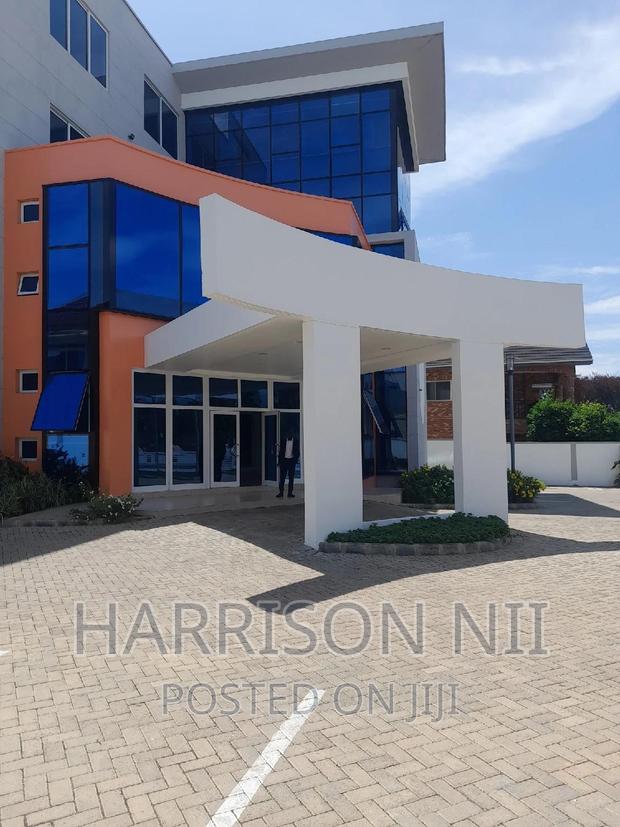 Office Space for Rent at Ridge · Photo 4