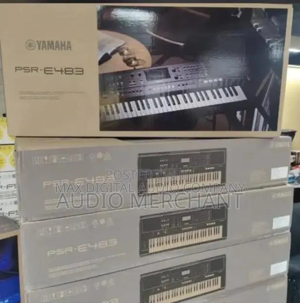 Yamaha PSR E483 Keyboard · Photo 1