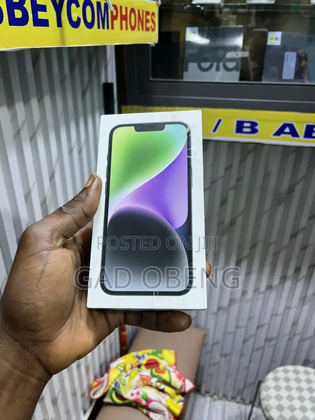 New Apple iPhone 15 Pro 256 GB Silver · Photo 1