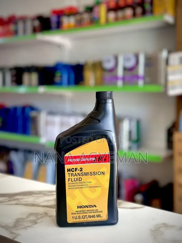 Honda Genuine HCF-2 Transmission Fluid · Photo 1