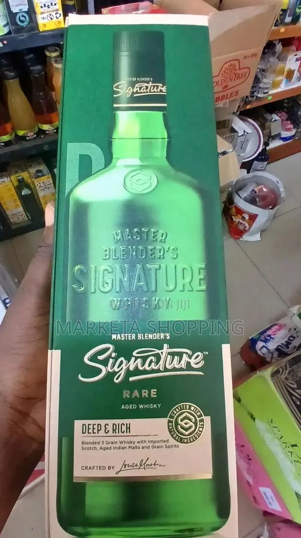 Signature Whiskey 1l · Photo 1