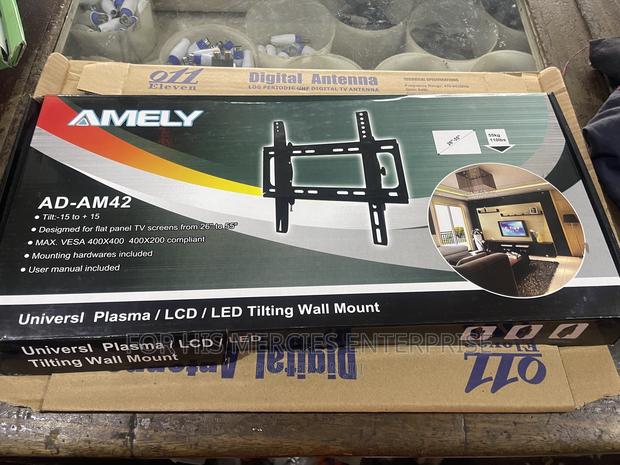 Adjustable Tv Wall Mount · Photo 1