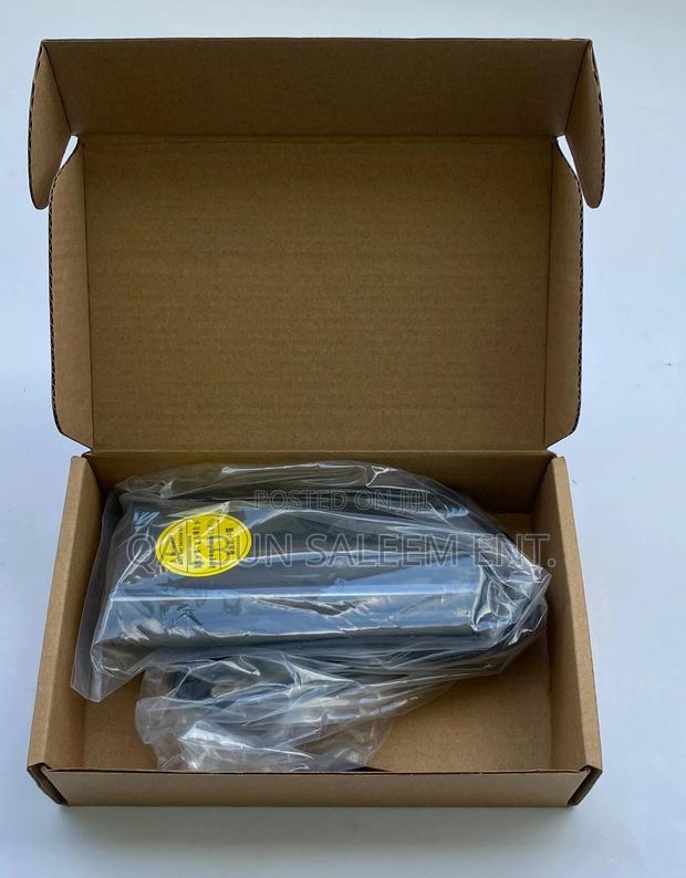 Original Dell Type-C 90 Watts Laptop Charger / Adapter · Photo 3