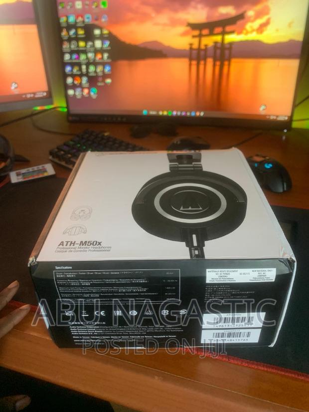 Original Audio Technica Ath-M50x Headphones · Photo 5