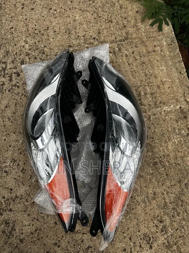 Hyundai Electra Headlight 2011 2012 2013 2014 Headlight Brand New · Photo 1
