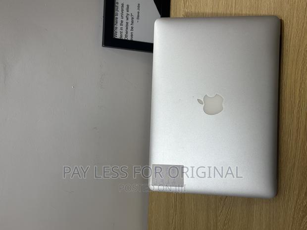 New Laptop Apple MacBook Air 8GB Intel Core I5 SSD 128GB · Photo 5