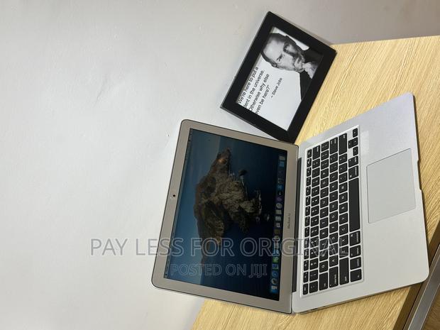 Laptop Apple MacBook Air 2017 8GB Intel Core I7 SSD 512GB · Photo 3