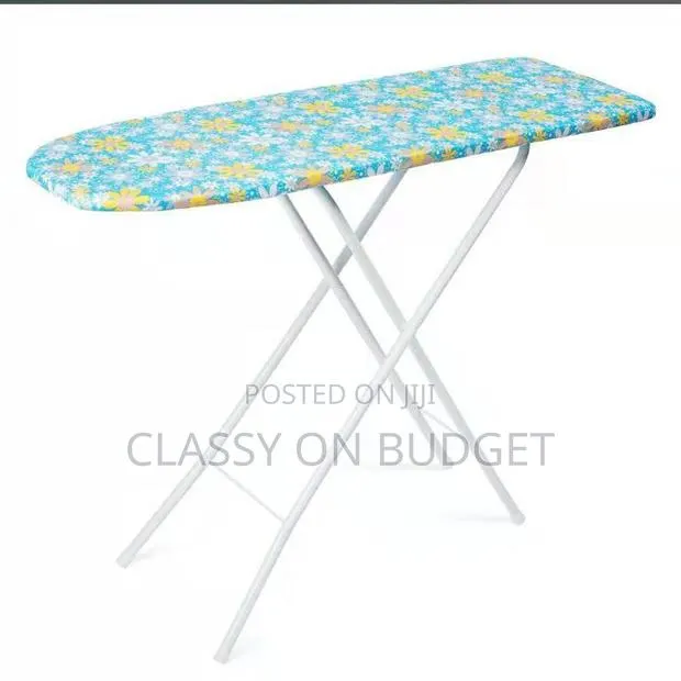 Ironing Board With Metal Stand · Photo 1