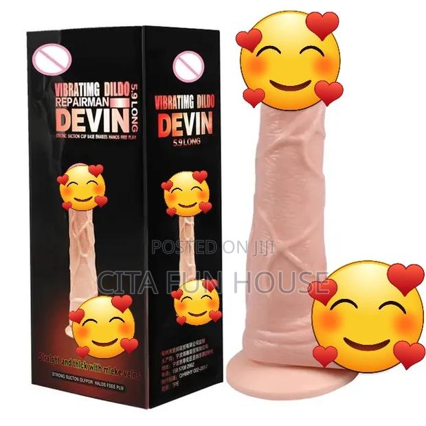 Dildo Vibrator With Remote · Photo 1