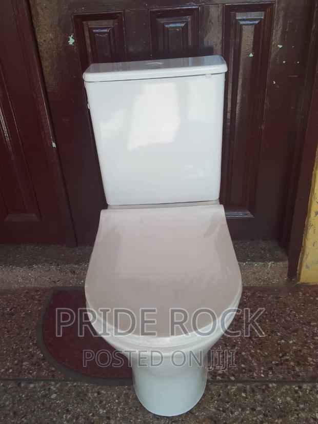 Press Top Wc Frencia · Photo 1