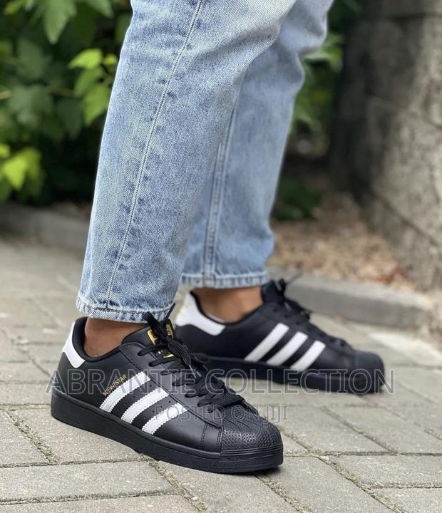 Adidas Superstar · Photo 2