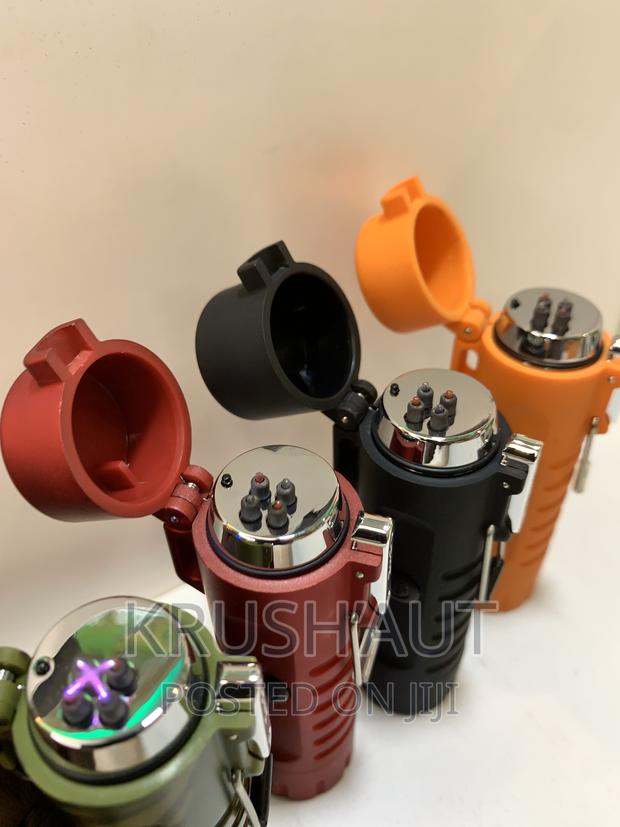Electric Chargeable Waterproof Lighter · Photo 3