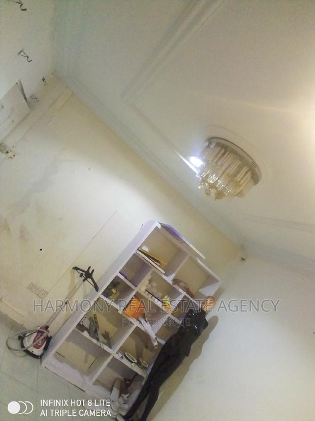 Shop to Let -Kotobabi · Photo 2