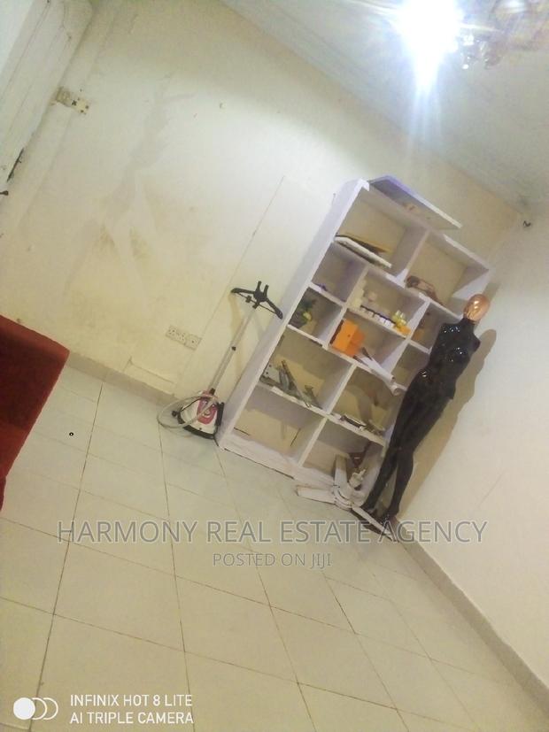 Shop to Let -Kotobabi · Photo 5