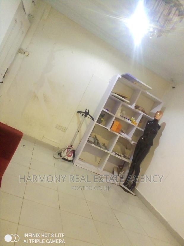 Shop to Let -Kotobabi · Photo 6