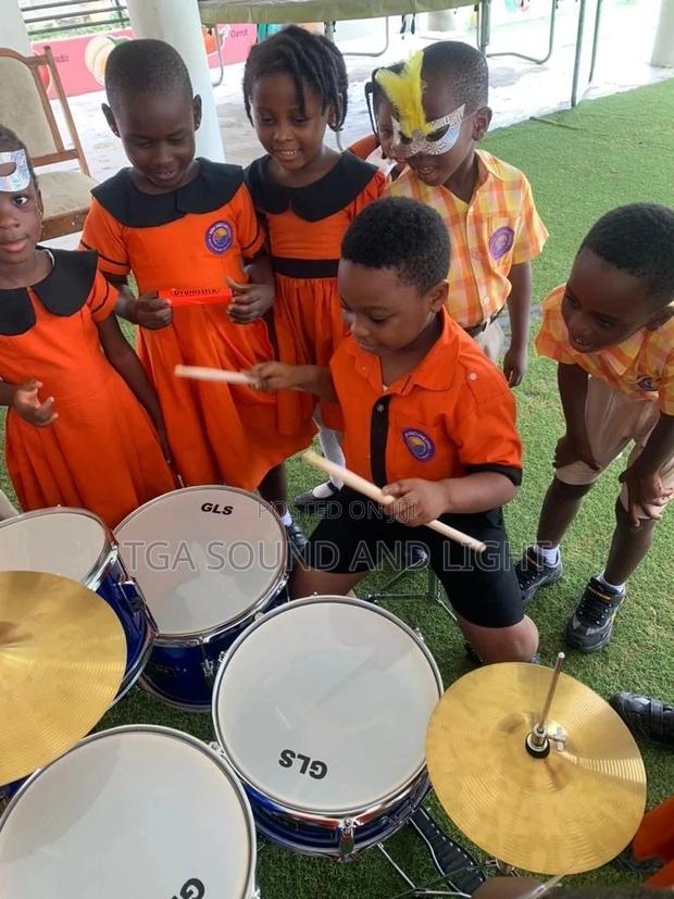 Drum Set for Ages 3 to 15 (Kids) · Photo 1