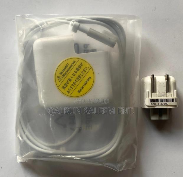Apple Macbook Magsafe 45 Watts Magsafe 1 L Tip Charger · Photo 2