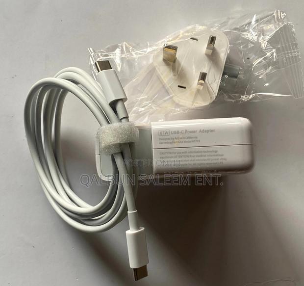 Original Apple Macbook 20.2V 4.3A 87 Watts Type-C Charger · Photo 1
