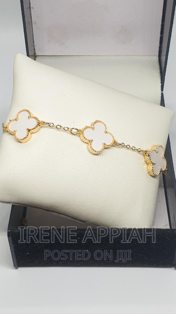 Van Cleef Bracelets · Photo 3