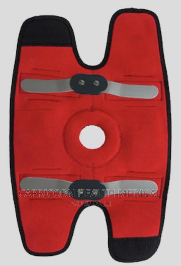 Knee Brace With Metal Support · Photo 2