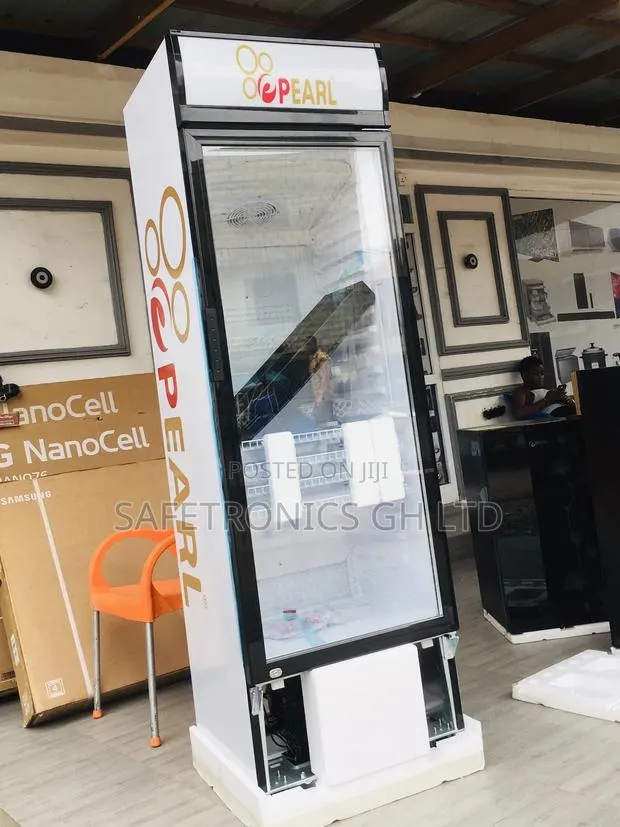 Pearl Display Glass Door PVC-424 Display Fridge · Photo 1