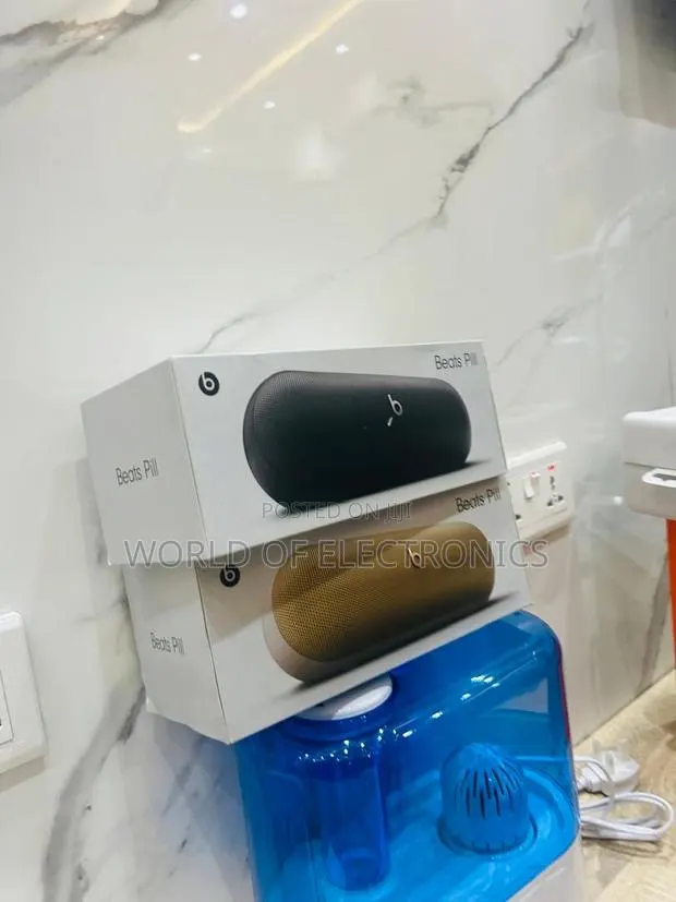 Available Bluetooth Speaker by Dr Dre, Beats Pill Speaker · Photo 1