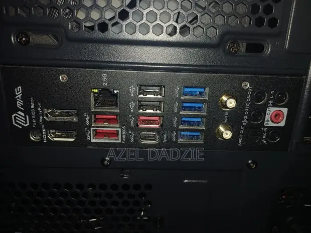 Msi Mag B650 Tomahawk Wifi · Photo 2