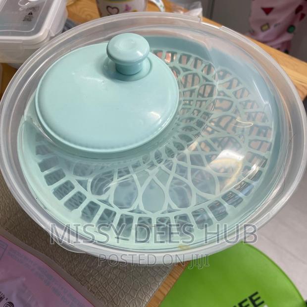 Plastic Salad Spinner · Photo 6