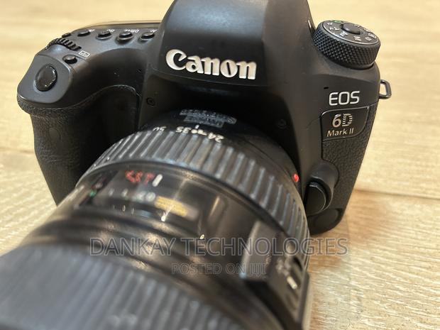 Canon 6d Mark Ii With 24 - 105mm Lens · Photo 1