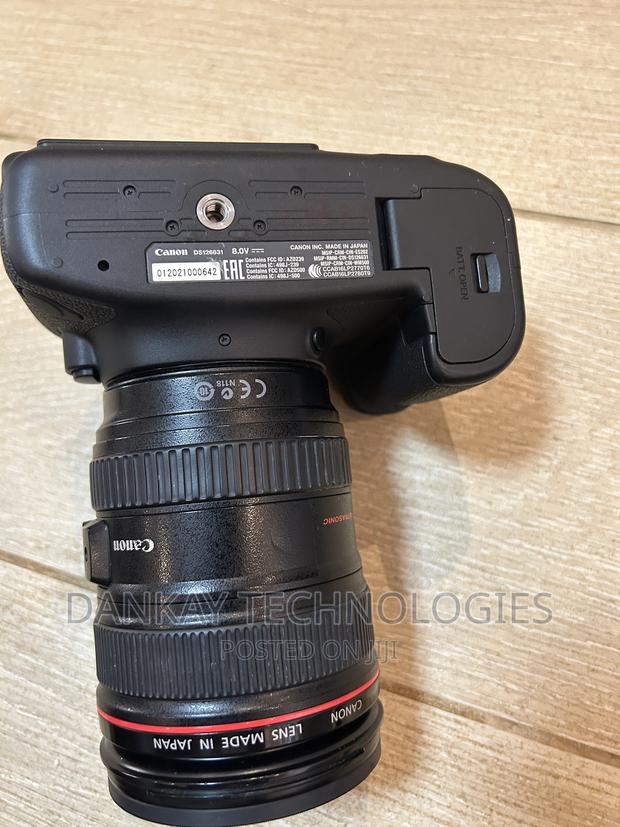 Canon 6d Mark Ii With 24 - 105mm Lens · Photo 7