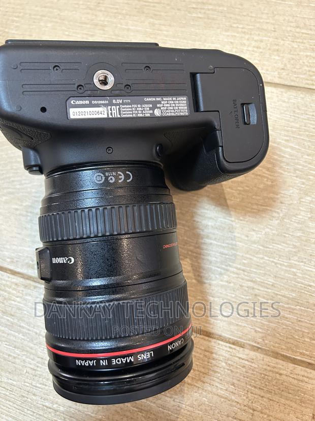 Canon 6d Mark Ii With 24 - 105mm Lens · Photo 6