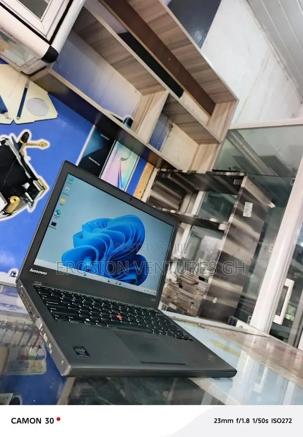 Laptop Lenovo ThinkPad X240 8GB Intel Core i5 HDD 500GB · Photo 8