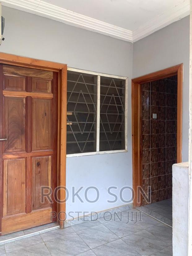 Mini Flat in Dr Roko, Ablekuma for rent · Photo 3