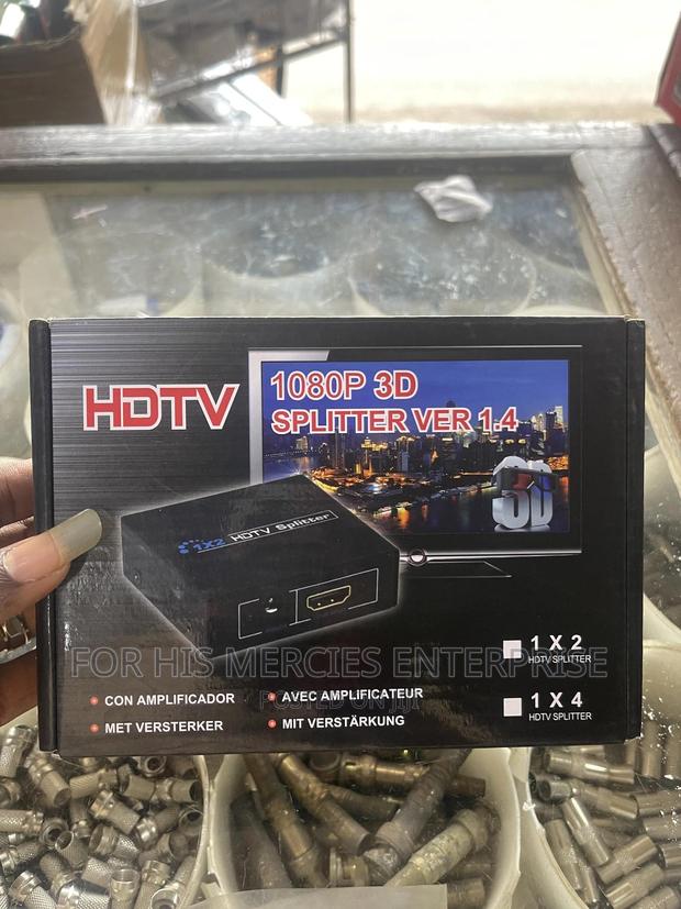 HDMI Splitter · Photo 1