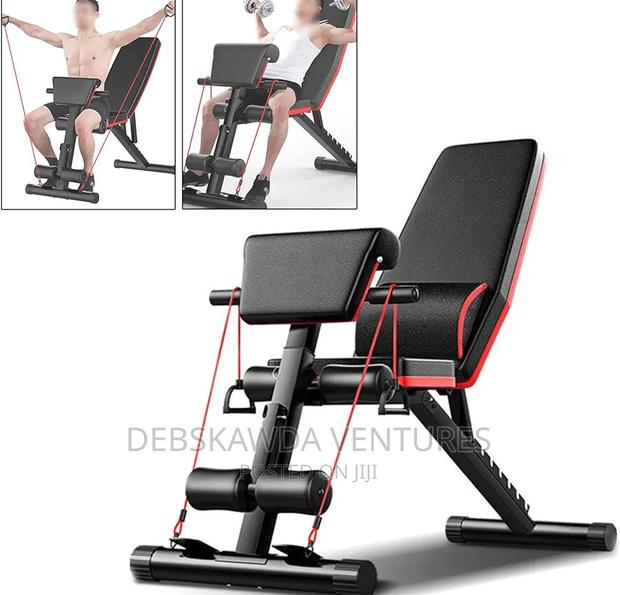 Incline Bench With Rest · Photo 1