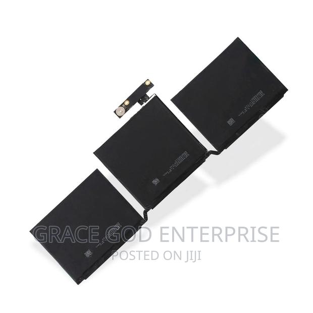 Macbook Battery A2171 Pro 13" 2019 Year · Photo 2