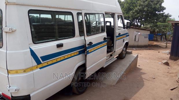 Iveco Daily 1990 Black · Photo 6